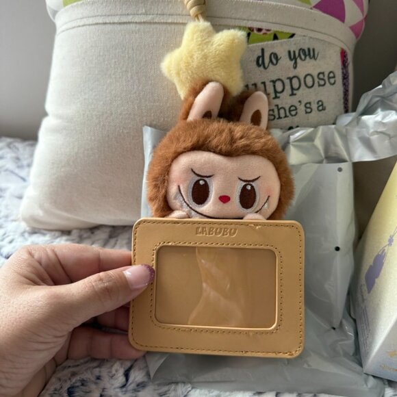 POP LAND THE MONSTERS Twinkly Fairy Tale Plush Card Holder - Oak Brown - Picture 5 of 9